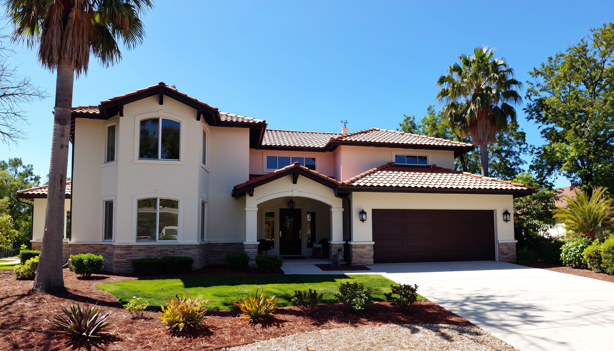 Antioch, CA home seamless gutters